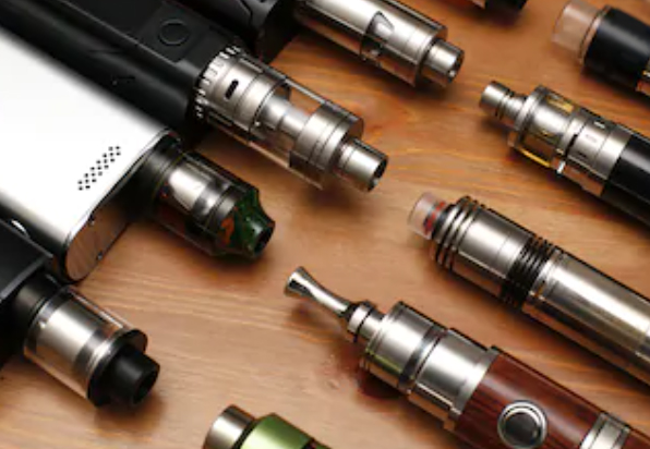 電子タバコにはどんな種類があるの？加熱式タバコとVAPE（ベイプ）の２種類ある