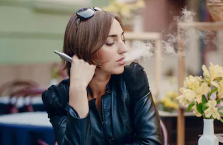 電子タバコにはどんな種類があるの？VAPE（ベイプ）ボックス型はバッテリー部分が箱のような形をしている